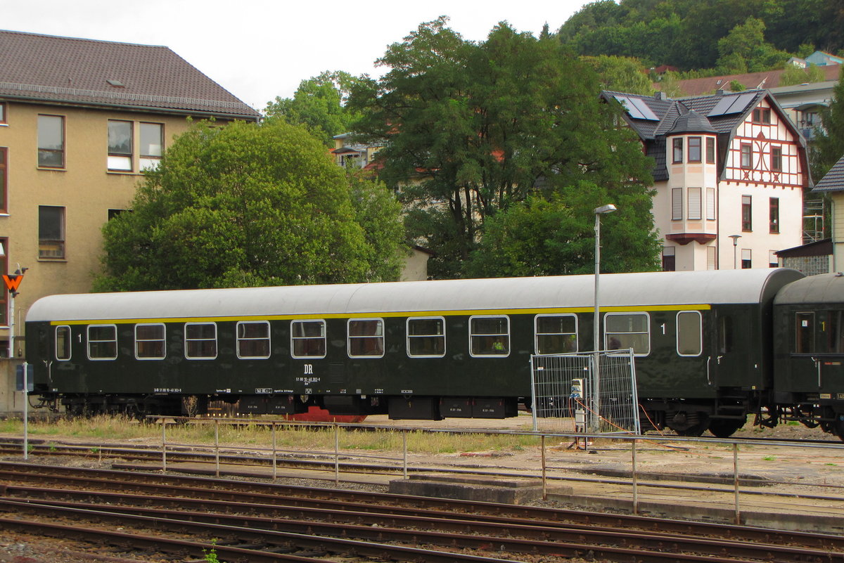 DR 51 80 10-40 303-9 Am 201.1 (D-DB 51 80 10-40 303-9) des Meininger Dampflokvereins im DPE 24437 aus Sonneberg (Thür) Hbf, am 03.09.2016 in Meiningen.