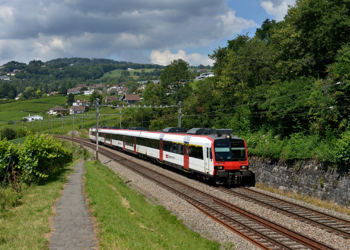 Ein Domino NPZ als S 21 nach Payerne am 26.08.2013 bei Bossire.