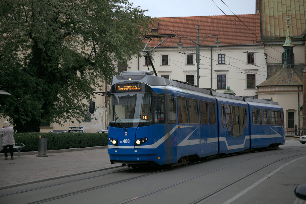 Ein TW der Line 1 auf dem Ring in Krakow. 14.10.2020 12:50 Uhr.