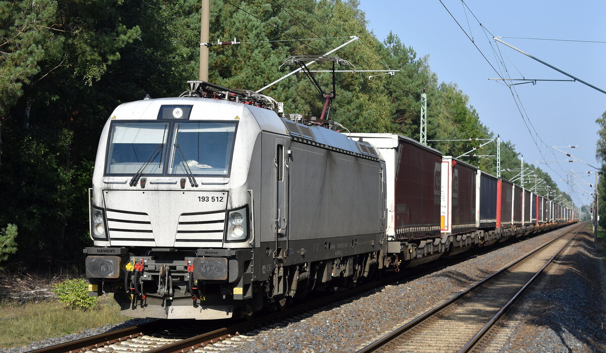 ELL  193 512  [NVR-Nummer: 91 80 6193 512-1 D-ELOC] mit KLV-Zug am 17.09.24 Höhe Bahnhof Jänschwalde Ost.