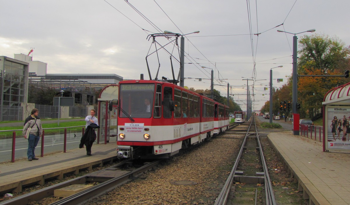 EVAG  405 + 495 als Linie 3 zum Europaplatz, am 17.10.2014, dem letzten Tag der KT4D im Erfurter Linienverkehr, an der Haltestelle Klinikum.