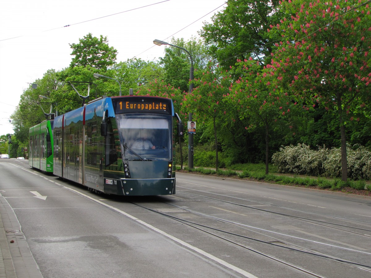 EVAG 718 + 719 als Linie 1 (Thüringenhalle - Europaplatz), am 07.05.2014 in der Schillerstraße.