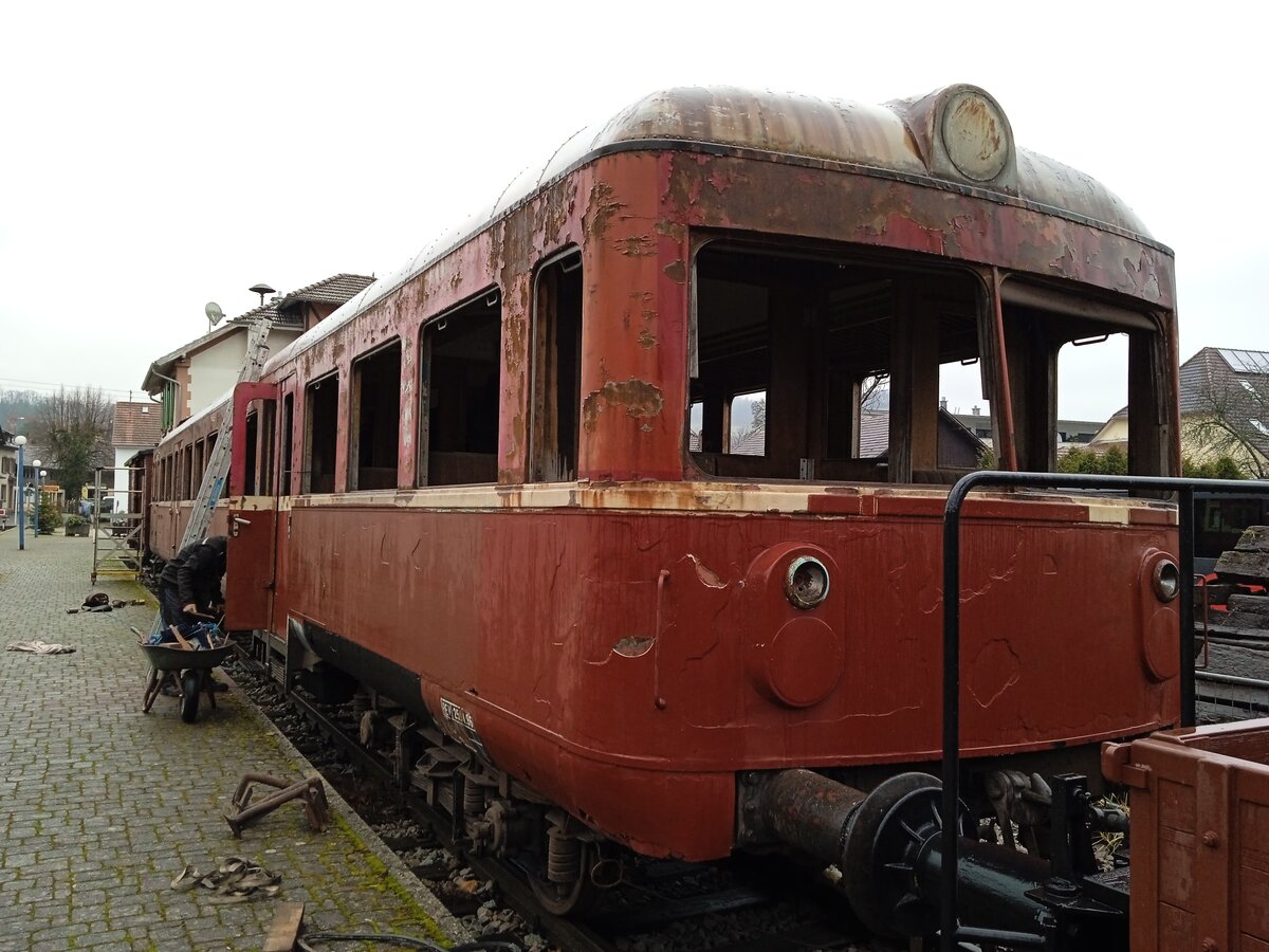 Ex SWEG jetzt Kandertalbahn VT 109 ( Esslinger Triebwagen)ist zur öffentlichen Schau am 14.12.2024 in Kandern 