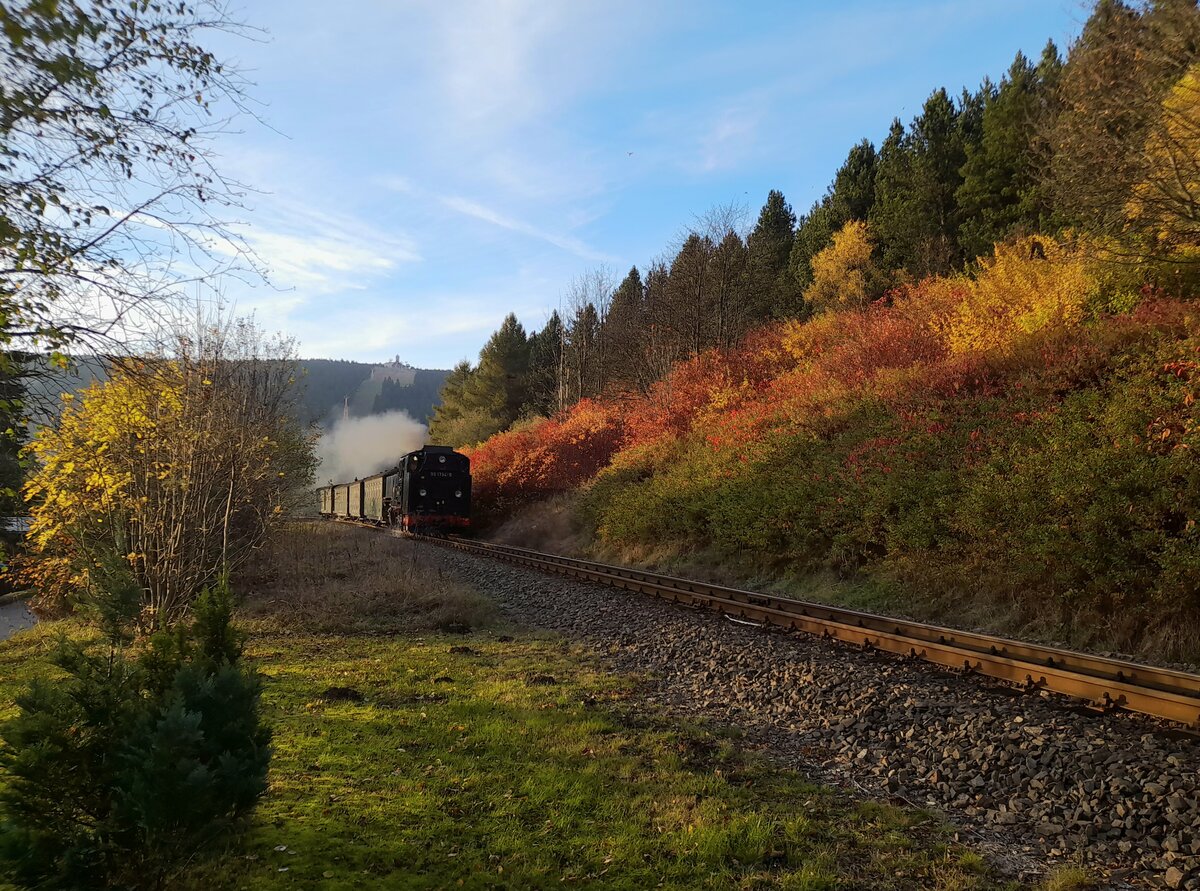 Fichtelbergbahn vor dem Fichtelberg | Oberwiesenthal | Oktober 2024