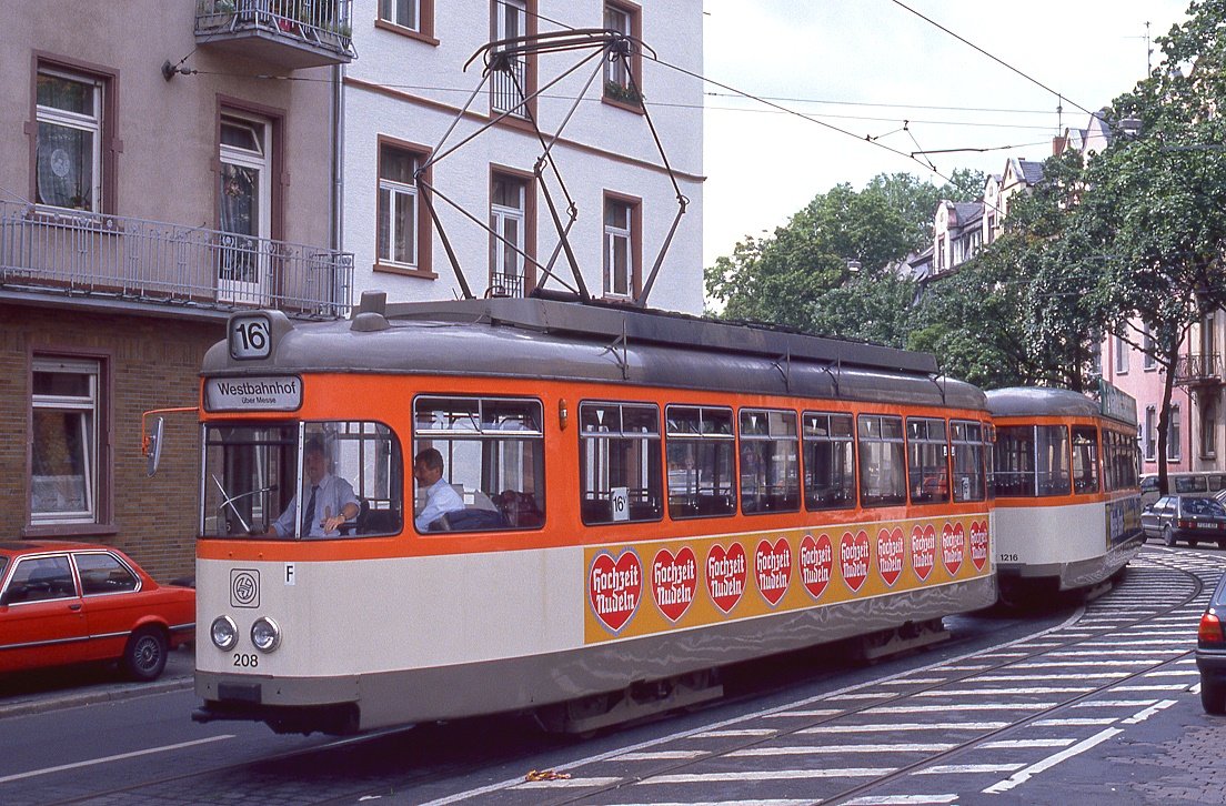 Frankfurt 208 + 1216, Bornheim, 24.06.1991.