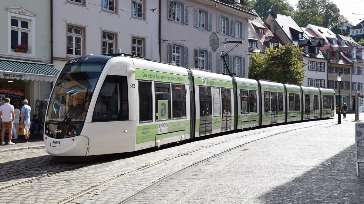 Freiburg im Breisgau - Straßenbahn CAF Urbos 312 - Aufgenommen am 15.09.2018