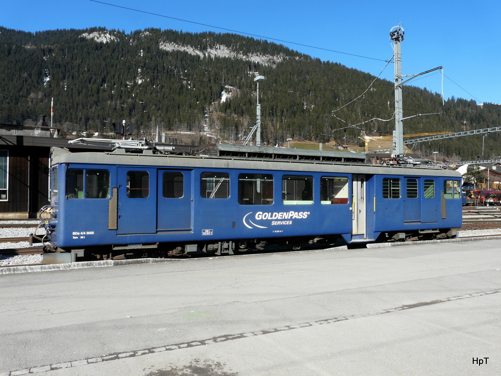 Goldenpass / MOB - Triebwagen BDe 4/4 3005 abgestellt im Bahnhofsareal von Zweisimmen am 09.03.2014
