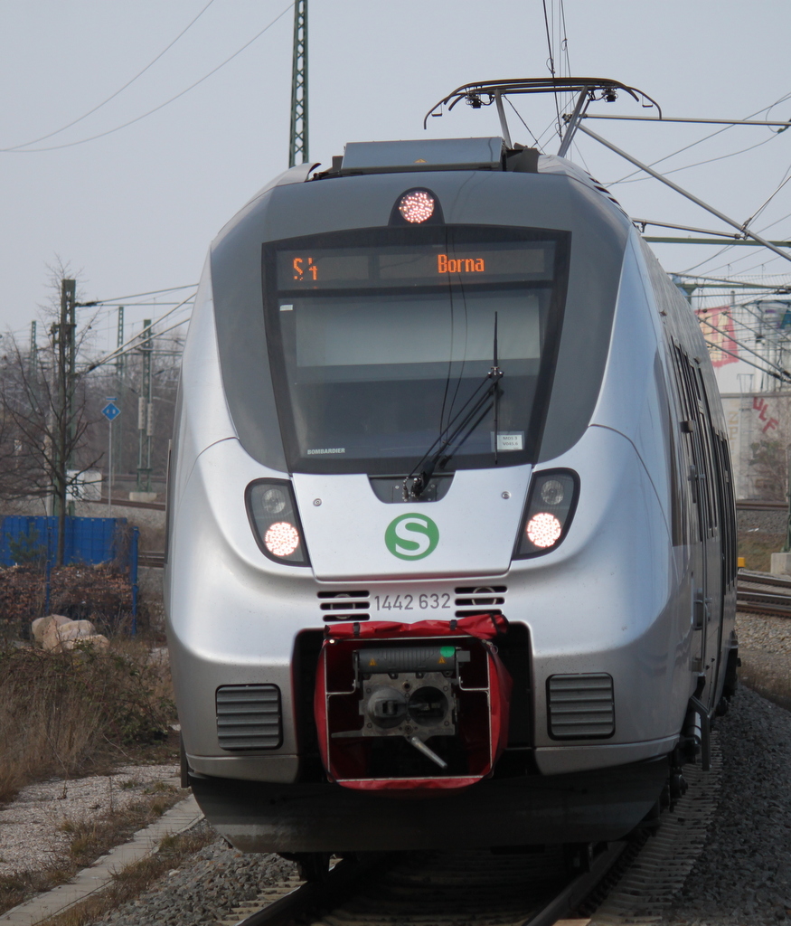 Hamster sehr nah bei der Einfahrt in Leipzig Nord.08.03.2014 