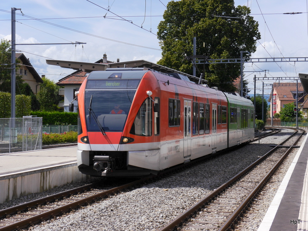 LEB - Triebwagen RBe 4/8 41 im Bahnhof in Echallens am 17.08.2014