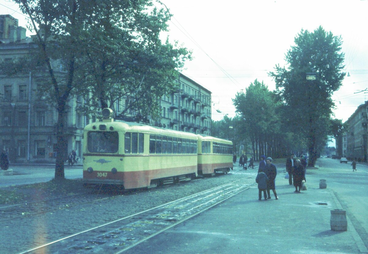 Leningrad_10-1977_LM 47