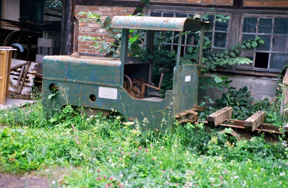 Lokomotive im Hüttenberger Bergbaumuseum (18.07.1986)