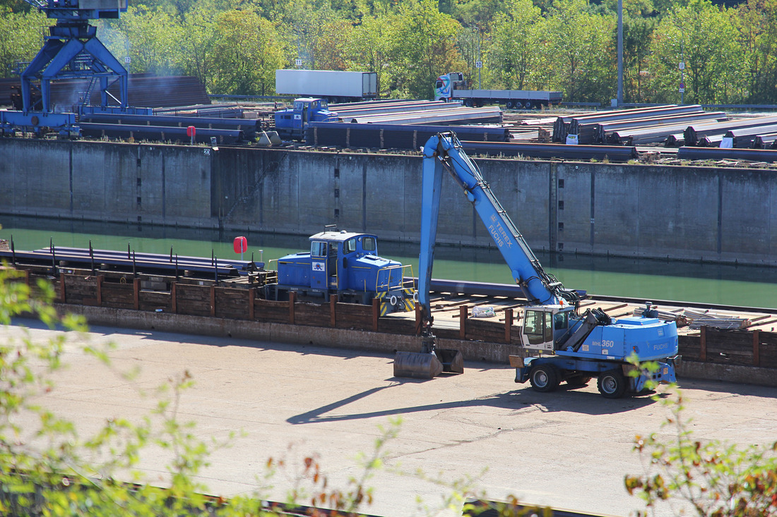 Loks des luxemburgischen Hafenbetreibers Luxport. // Hafen Mertert // 8. September 2020