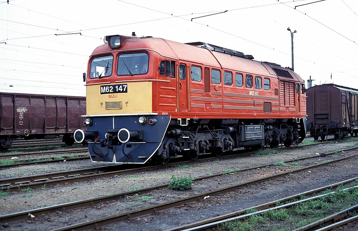 M62 147  Komarom  23.07.92