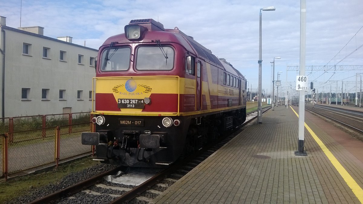 M62M-017 in Bahnhof Rzepin, 20.08.2017