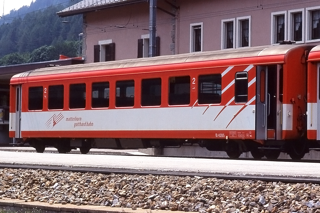 MGB, B, 4285, 18.07.2004 Oberwald



