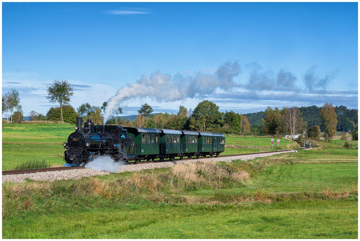 Mh.I der Waldviertler Schmalspurbahnen auf der Rampe zwischen Altweitra und Weitra, 9.10.2020