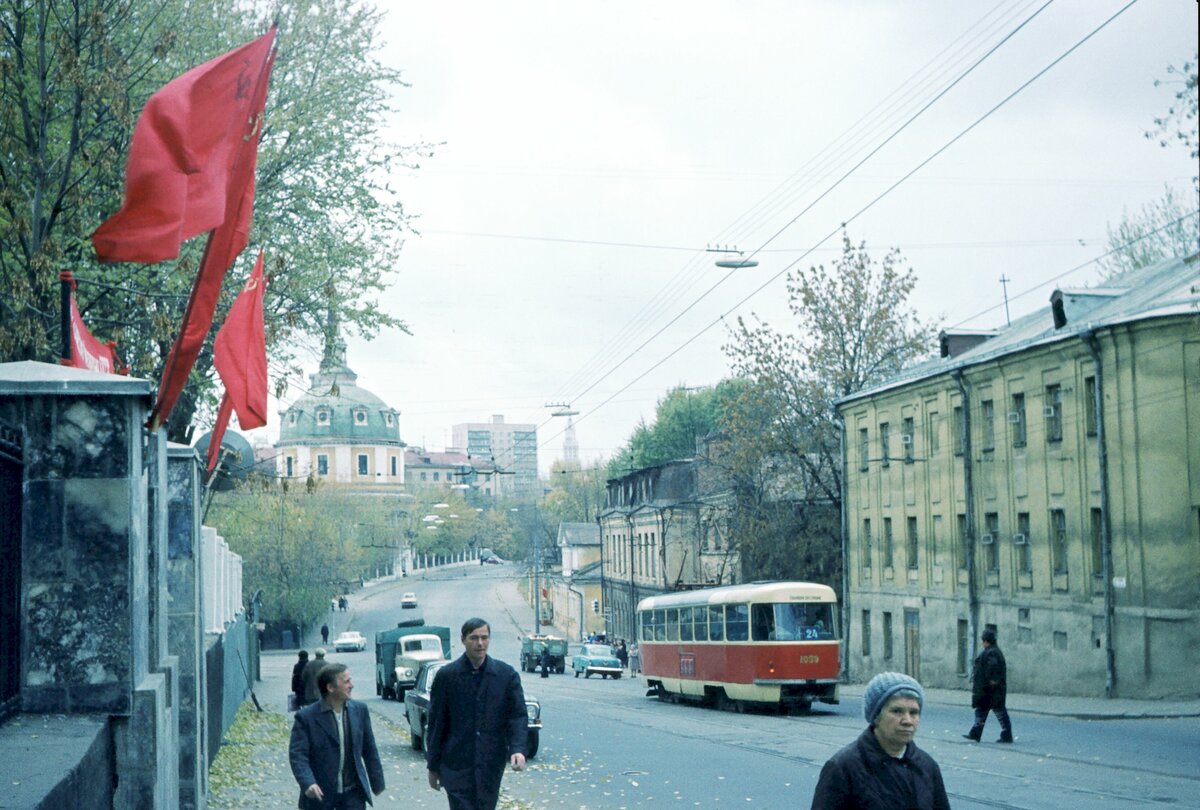 Moskau_10-1977_T3SU_L. 24  Arbatskaja