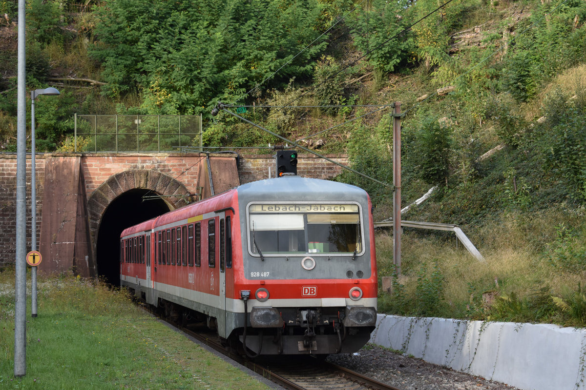 Nachschuss auf 628 487 Anfang Oktober 2019 als RB72 nach Lebach-Jabach in Merchweiler