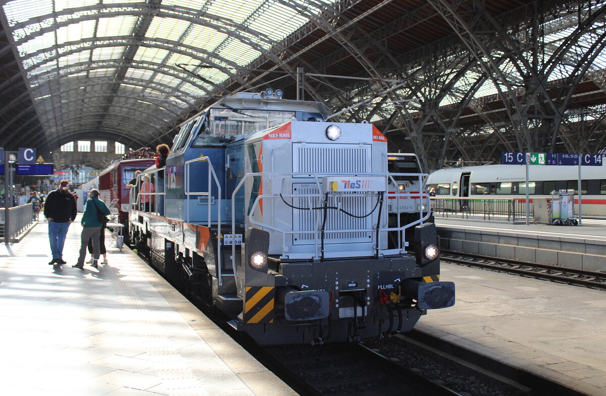 Netzwerkbahn Sachsen 92 80 4185 110-8 D-NXRL  Olivia  am 21.09.2024 beim Tag der Schiene in Leipzig Hbf.