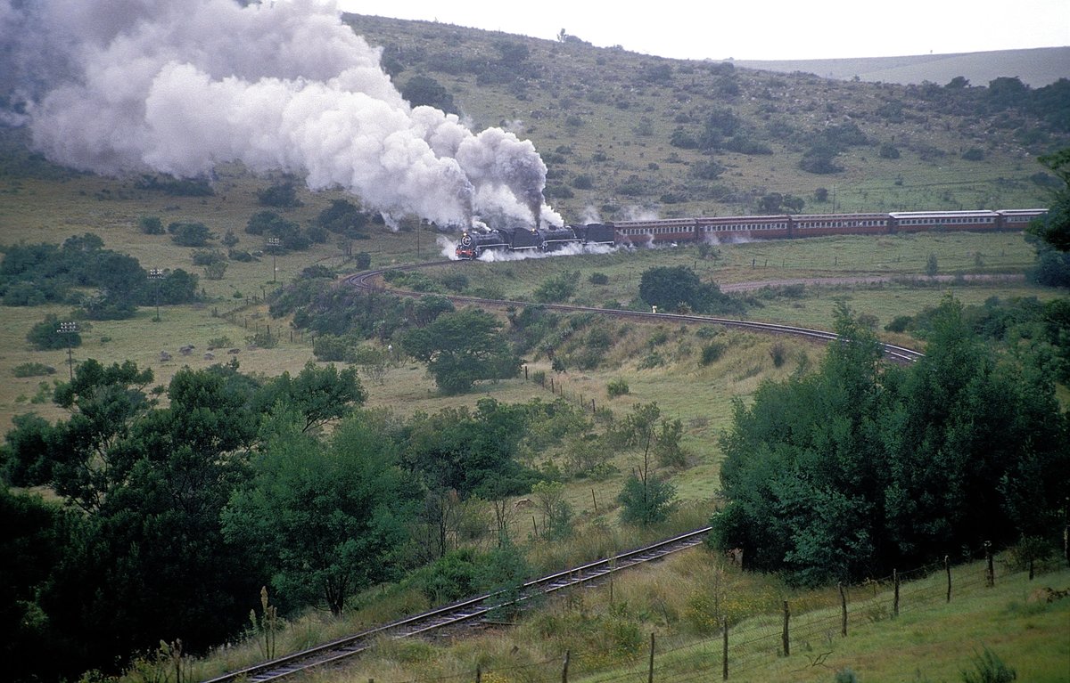  Nr. 2751 + Nr. 3348  bei Grahamstown  15.04.87 