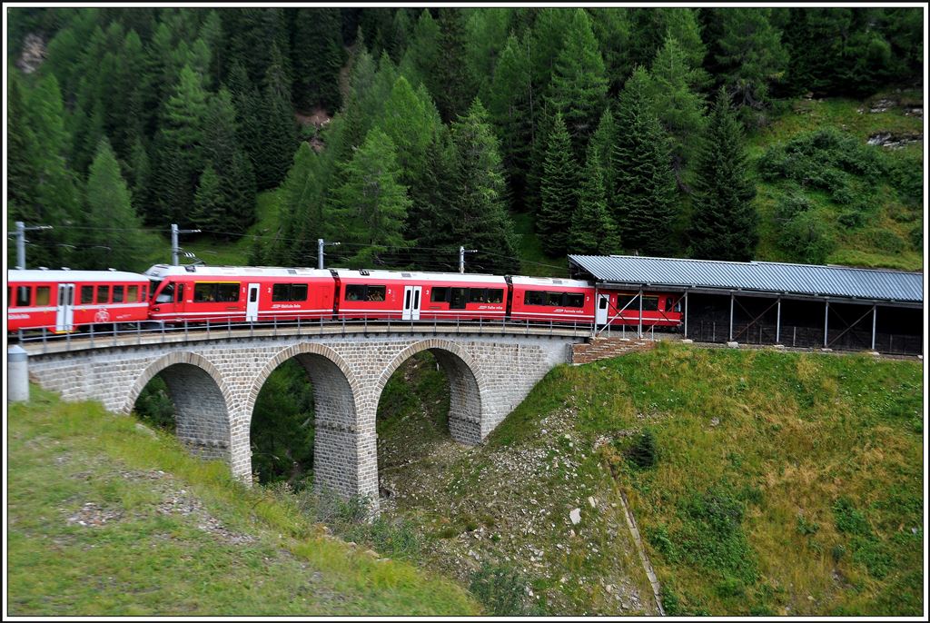 R1621 im Val da Pila zwischen Stablini und Cavaglia. (21.08.2014)