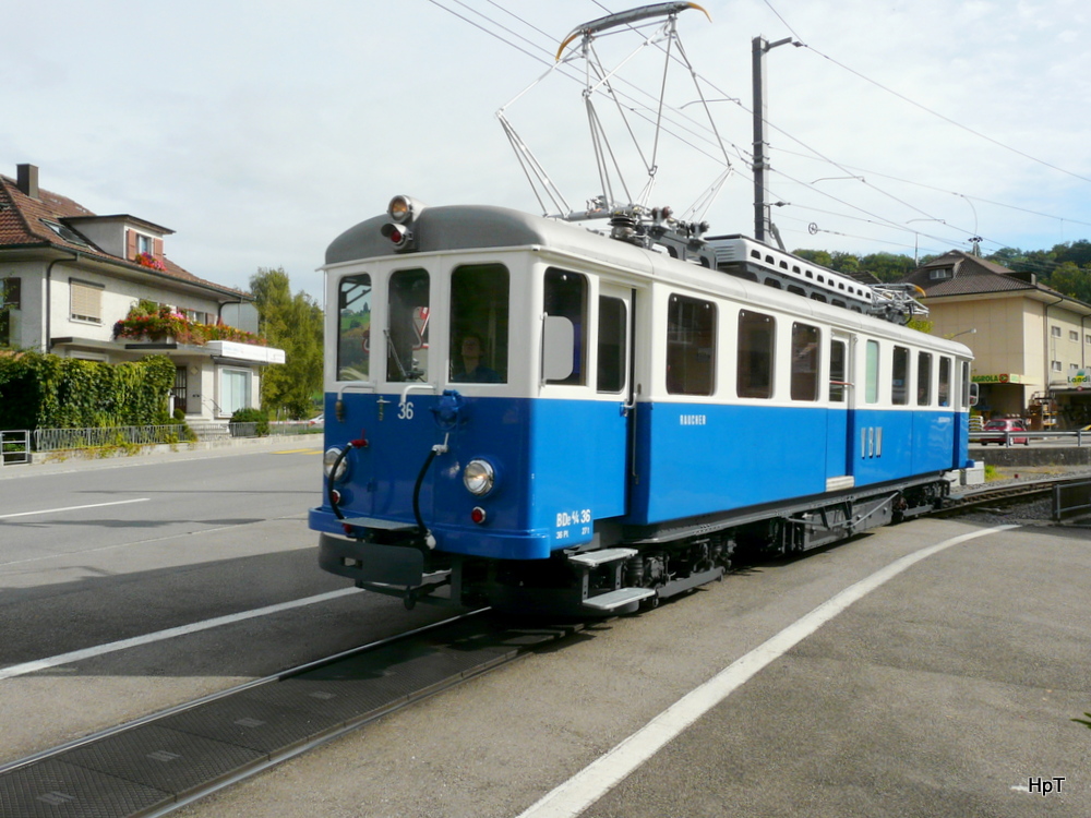 RBS - Oldtimer Triebwagen BDe 4/4 36 auf Extrafahrt unterwegs bei Boll-Utzigen am 14.09.2013