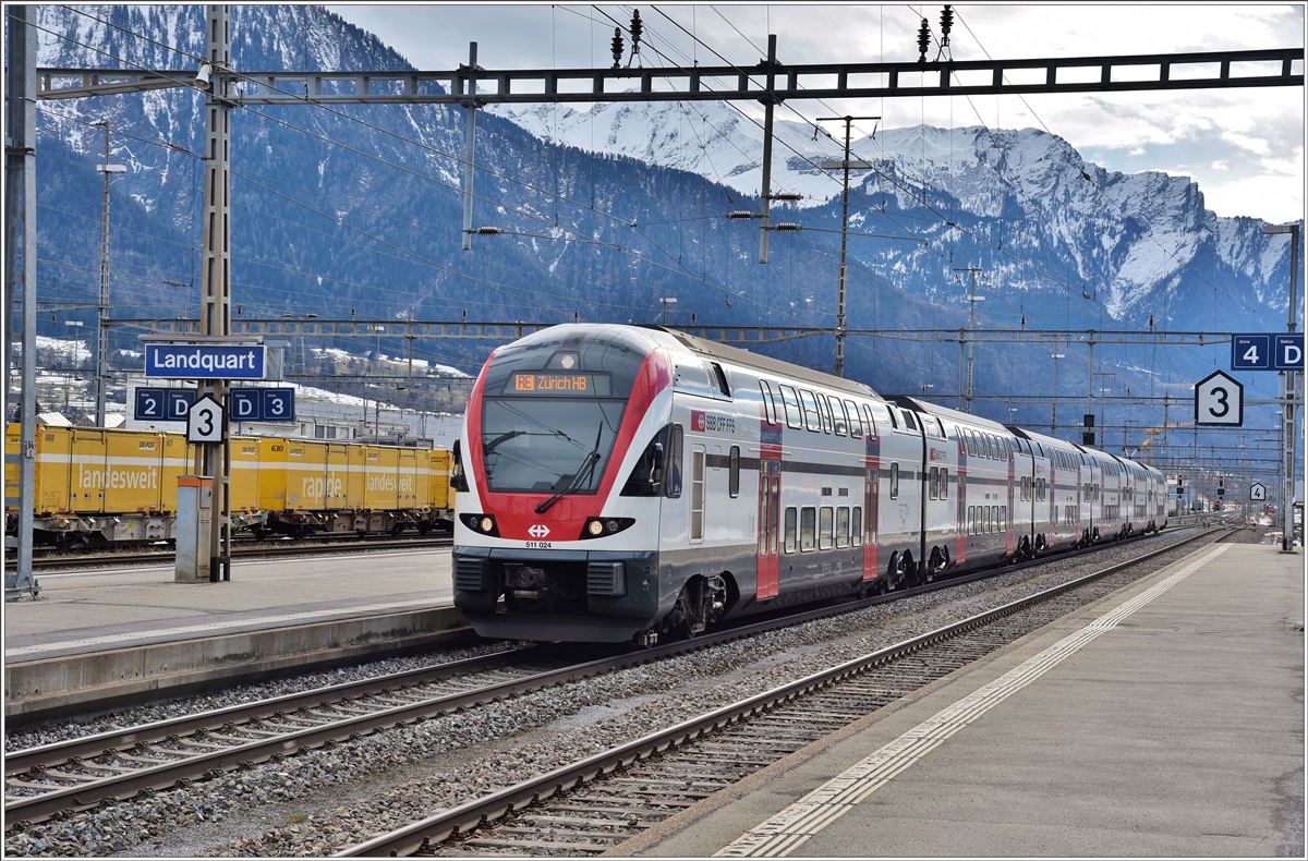 RE5070 mit 511 024 nach Zürich HB in Landquart. (04.02.2017)