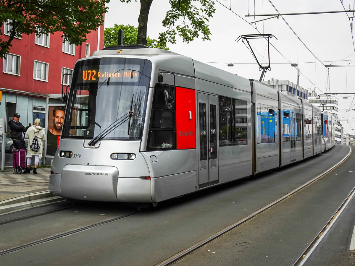 Rheinbahn Düsseldorf Linie U72 nach Ratingen Mitte in Wehrhahn, 18.04.2020.