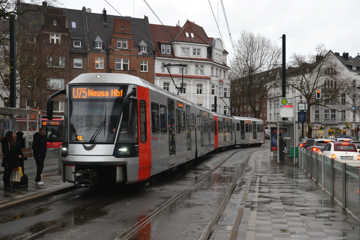 Rheinbahn Tw 4306
Linie U75, Neuss Hbf
Düsseldorf, Belsenplatz
19.12.2024