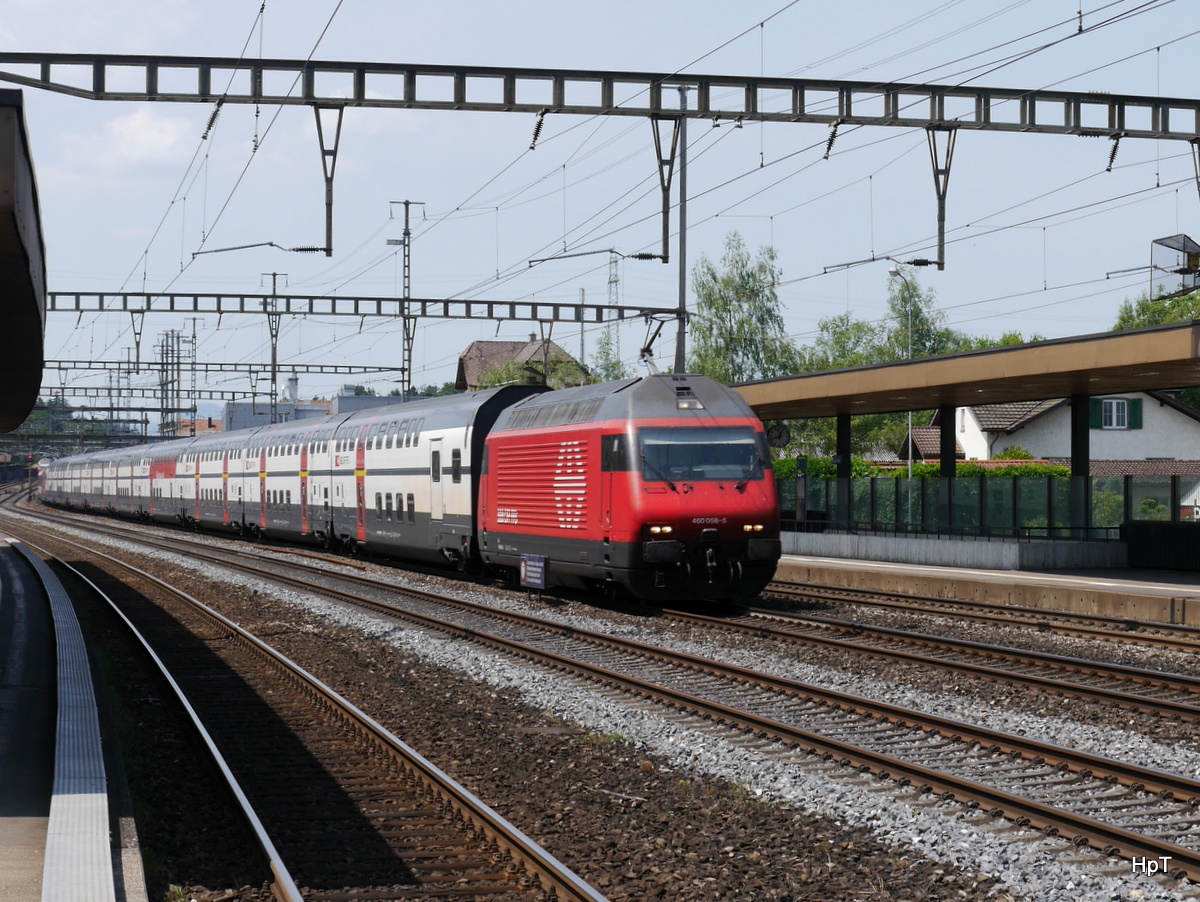 SBB - 460 056-5 mit IC bei der durchfahrt in Rupperswil am 11.07.2015