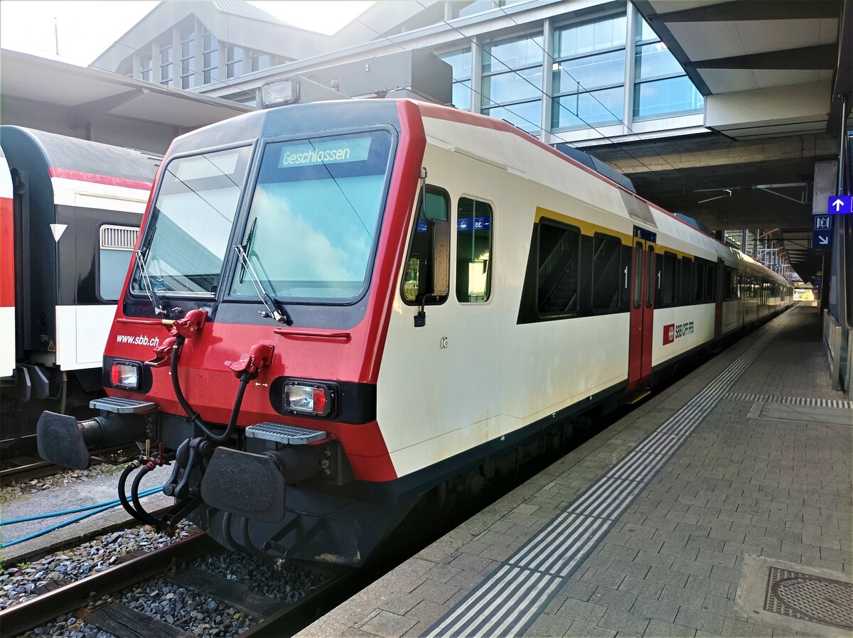 SBB RBDe 560 296  als Geschlossen am 26.07.22 in Basel SBB 