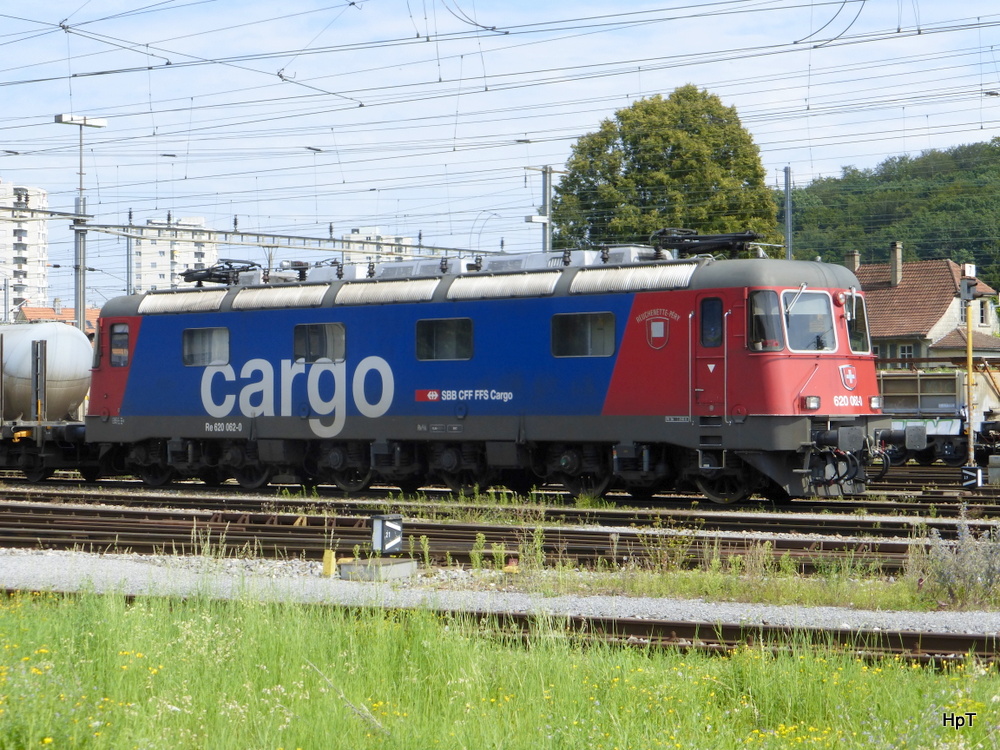 SBB - Re 6/6  620 062-0 im Güterbahnhof Biel am 10.08.2014