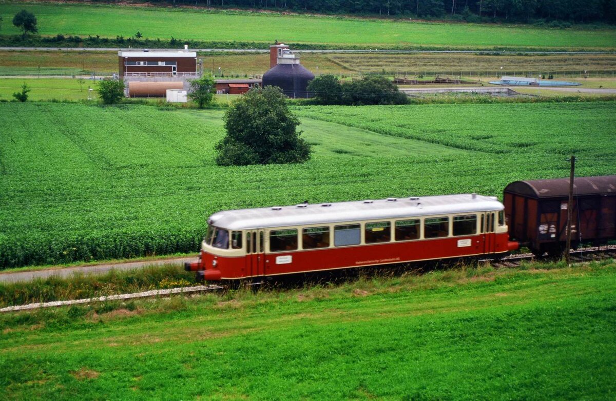 Schienenbuszug (MAN-Schienenbus) auf der Hohenzollerischen Landesbahn, 29.10.1984