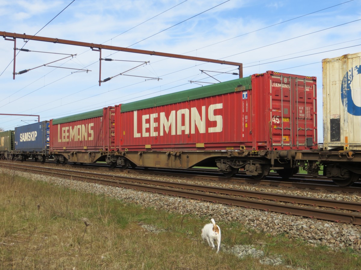 Sggmrs90'49, 33 RIV, 68 D-AAEC, 4953 020-7, Ejby, Fyn, Danmark, 9. april 2015