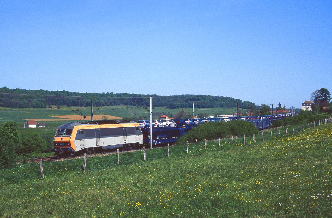 SNCF BB26205, Gonaincourt, 12.05.2005.