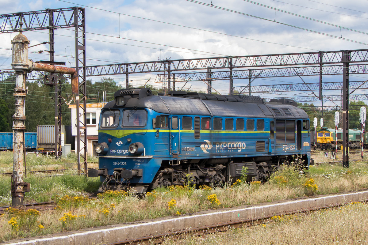 ST44-1226 - Węgliniec 12.07.20