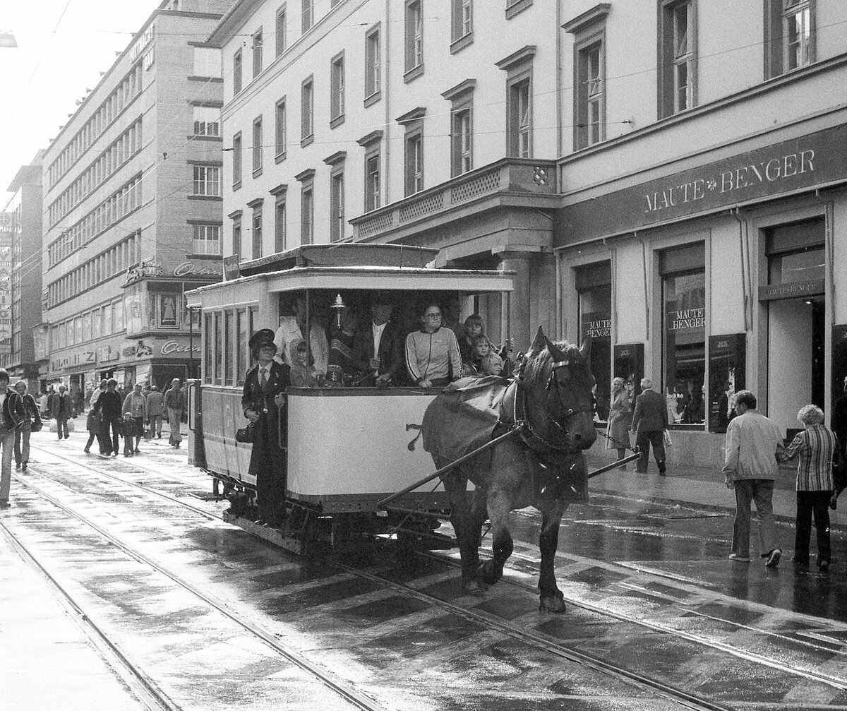 Stuttgart Pferdebahn__Wagen Nr.7 auf der Königstraße.__30-09-1978
