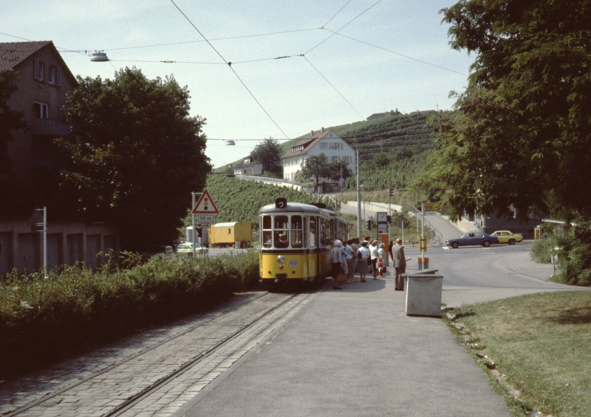 Stuttgart SSB SL 2 (Bw Typ 82.3 + Tw Typ DoT 4) an der Endstelle Obere Ziegelei im Juli 1979. - Scan eines Diapositivs. Film: Kodak Ektachrome. Kamera: Leica CL.