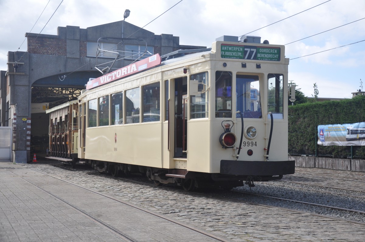 Triebwagen 9994 der NMVB, bei Oldtimerfahrt der TTO Noordzee, aufgenommen 16/08/2014 am Loskaai De Panne