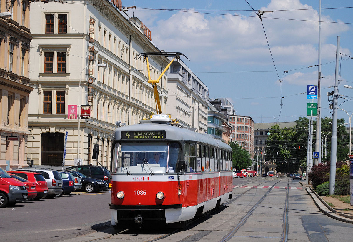 Tw.1086, Benesova ulica.(19.07.2014)