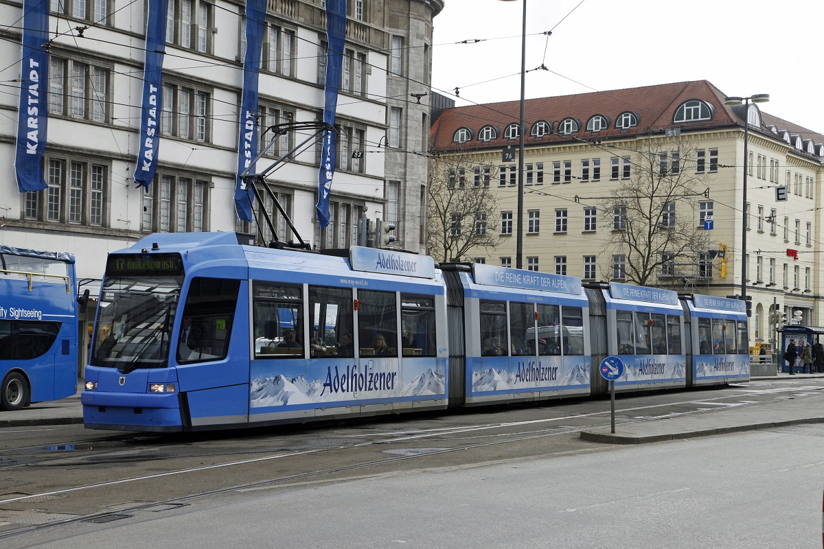 Twg2214,Linie17,München Hauptbahnhof,4.03.2015.