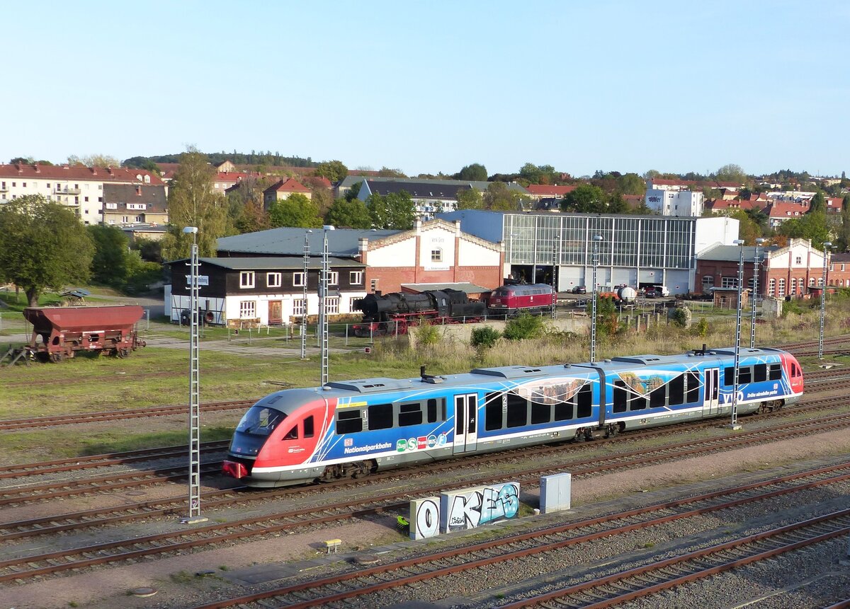 Verkehrverbund Oberelbe VVO 642 537-5 auf der Durchfahrt in Gera am 15.10.2024