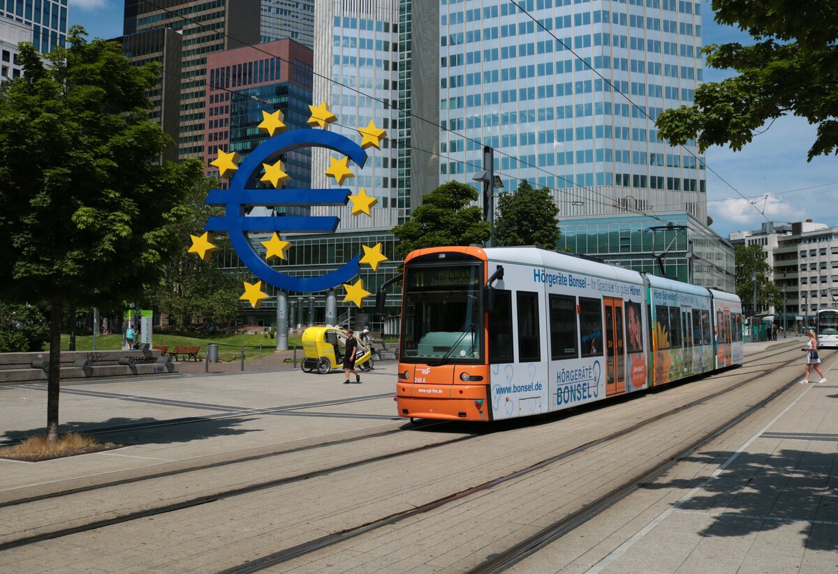 VGF Bombardier Flexity Classic S Wagen 248 am 19.06.21 in Frankfurt am Main