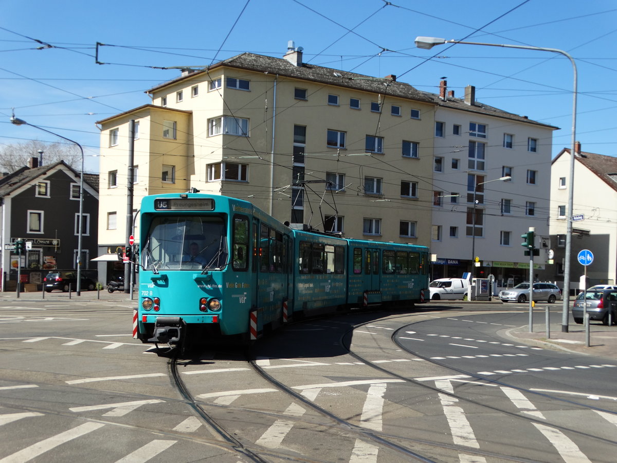 VGF Düwag Ptb Wagen 702 am 21.04.16 in Frankfurt am Main Eckenheim