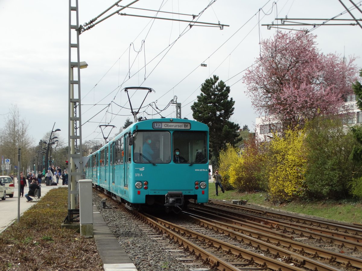 VGF Düwag U2 Wagen 378 am 03.04.16 in Oberursel 