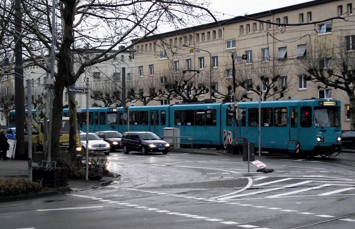 VGF Ptb Wagen 741 am 19.12.13 in Frankfurt Eckenheim 