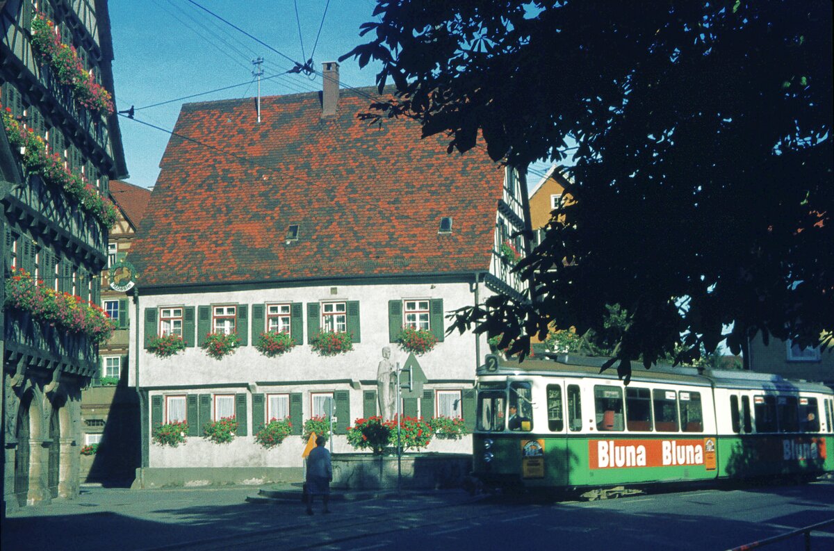 Vor 50 Jahren__Die Straßenbahn in Reutlingen verkehrte das letzte Mal am 19. Oktober 1974. GT4 auf Linie 2 beim Rathaus in Pfullingen.__05-09-1974