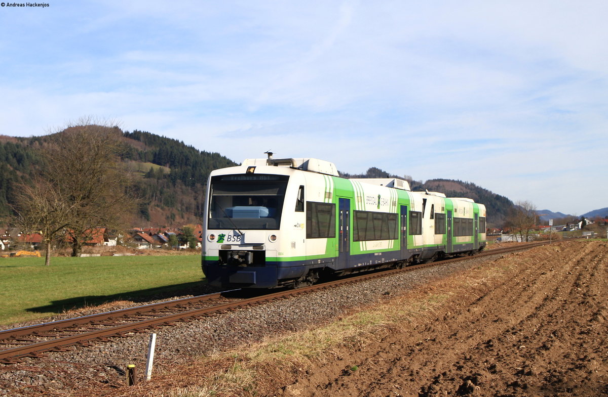 VT 004 und VT 011 als S 88367 (Elzach-Freiburg(Brsg)Hbf) bei Niederwinden 22.2.20