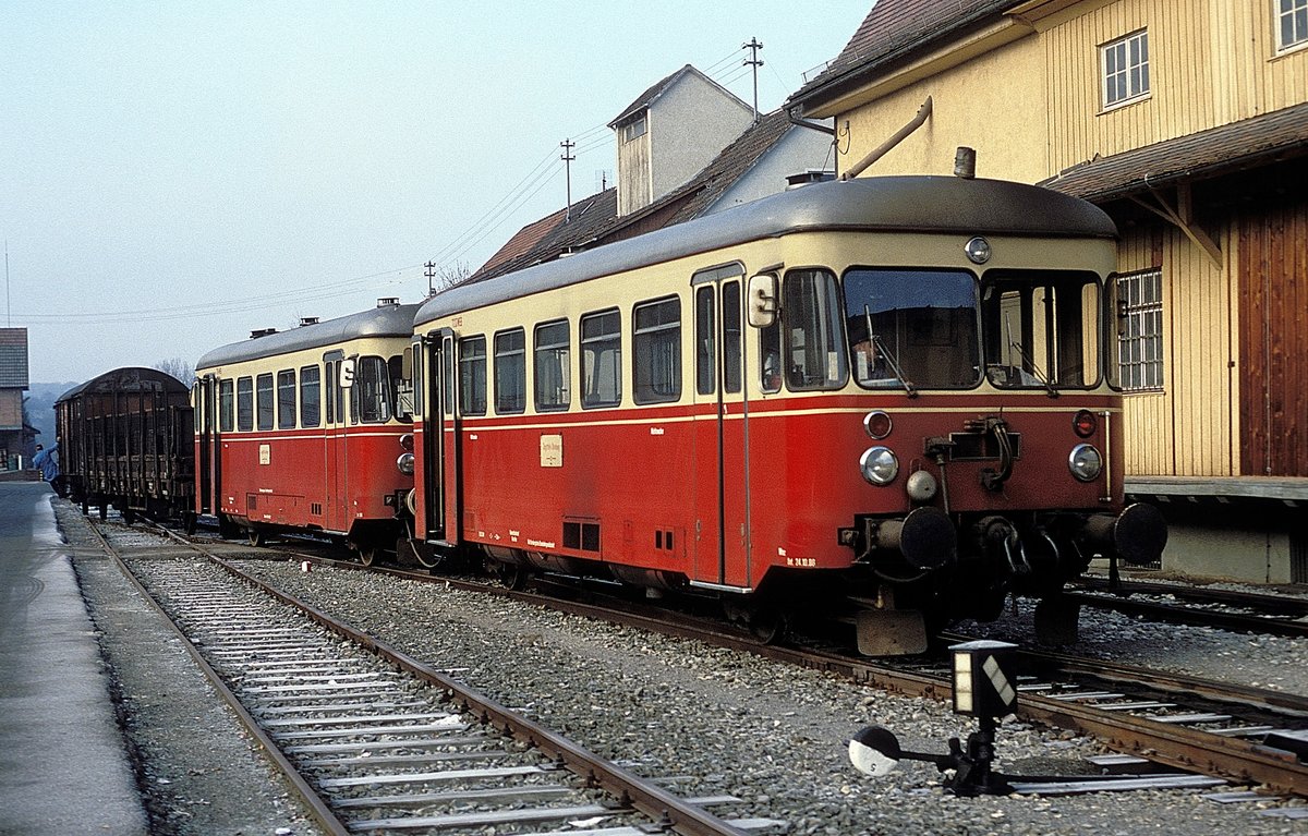  VT 23 + VT 24  Neuenstadt a. K. 08.12.89