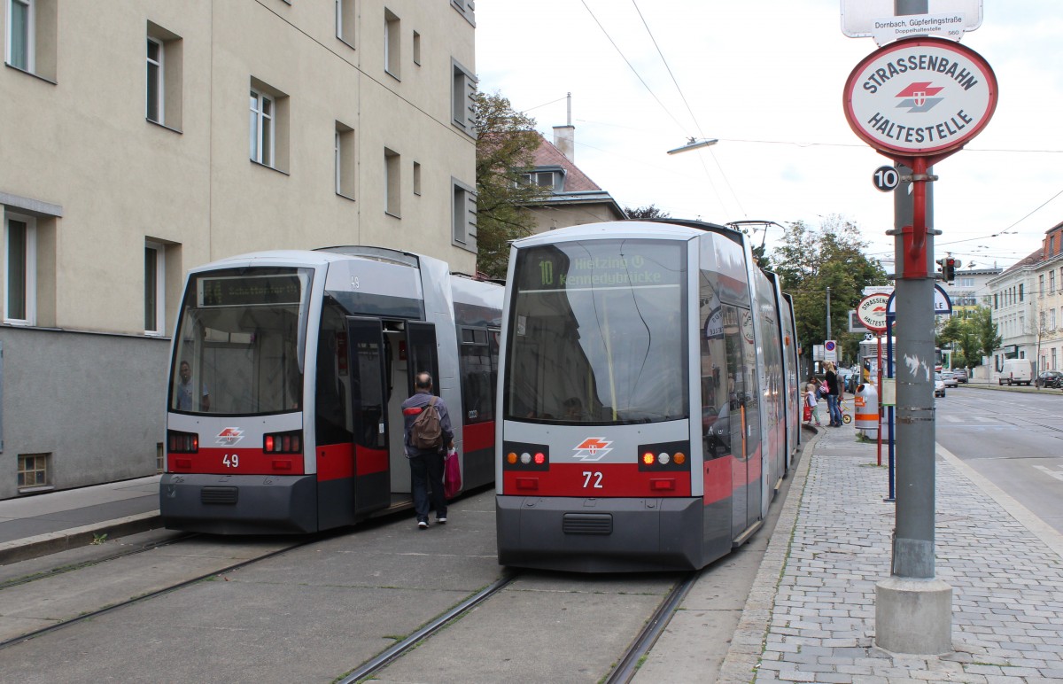 Wien Wiener Linien SL 44 (A 49) / SL 10 (A1 72) Hernalser Hauptstrasse / Güpferlingstrasse (Haltestelle Dornbach, Güpferlingstrasse) am 10. Juli 2014.